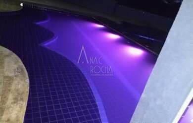 Imagem: A casa em condomínio possui 5 Dormitórios, 5 Banheiros, 5