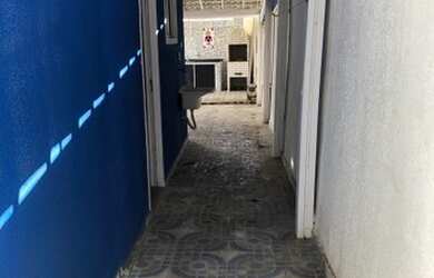 Imagem: A casa em condomínio possui 3 Dormitórios, 2 Banheiros, 1