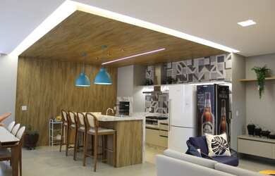 Imagem: A casa em condomínio possui 4 Dormitórios, 5 Banheiros, 2