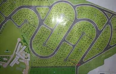 Imagem: O terreno possui 450m² de Área e está localizado em Avaré