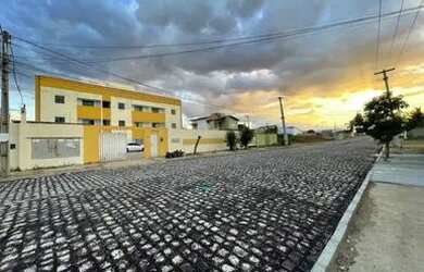 Imagem: O apartamento possui 2 Dormitórios, 1 Banheiro, 50m² de Área