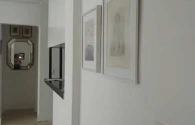 Imagem: O apartamento possui 2 Dormitórios, 1 Banheiro, 80m² de Área