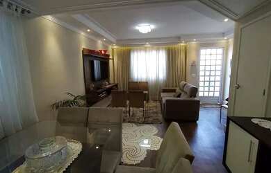 Imagem: A casa em condomínio possui 3 Dormitórios, 2 Banheiros, 2