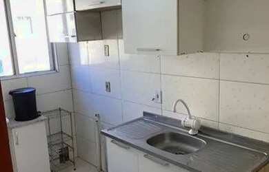 Imagem: O apartamento possui 1 Dormitório, 1 Banheiro, 1 Vaga na garagem