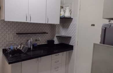 Imagem 3: EXCELENTE 2 QUARTOS 1 QUADRA PRAIA 70 M2 1 VAGA GARAGEN , FUNDOS VISTA...