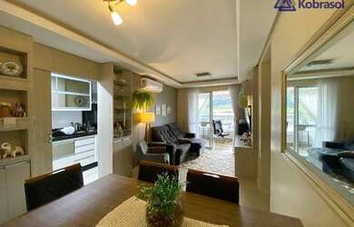 Imagem: O apartamento possui 2 Dormitórios, 2 Banheiros, 1 Vaga na