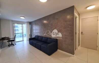 Imagem: O apartamento possui 3 Dormitórios, 3 Banheiros, 1 Vaga na