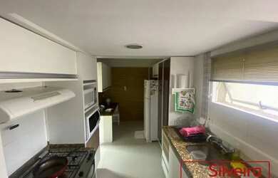 Imagem: O apartamento possui 2 Dormitórios, 1 Banheiro e 94m² de Área