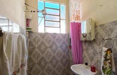 Imagem: A casa possui 1 Dormitório, 1 Banheiro e 55m² de Área e está