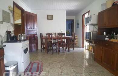 Imagem 9: Casa de Alvenaria no bairro Garcia, nas imediações da Souza Cruz Cadore...