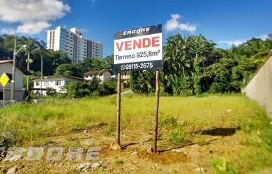 Imagem: O terreno possui 925m² de Área e está localizado em Velha