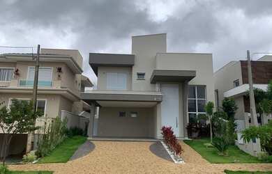 Imagem 2: Sobrado a venda no Swiss Park, 290 metros, 3 suítes, 3 salas, cozinha...