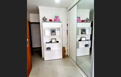 Imagem 15: Alto padrão Gonzaga, 149 m2 uteis, Seminovo, 3 Suítes, Frente, Andar...