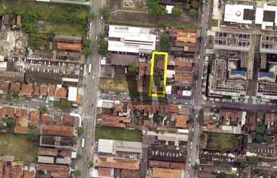 Imagem: O terreno possui 860m² de Área e está localizado em Vila