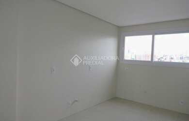 Imagem 4: CAXIAS DO SUL - Apartamento Padrão - Madureira