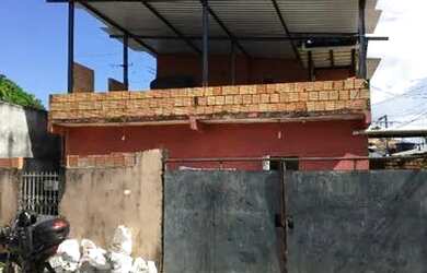 Imagem: A casa para alugar possui 2 Dormitórios, 2 Banheiros e Imóvel