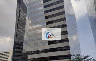 Imagem: O depósito possui 5 Vagas na garagem, 1.742m² de Área e