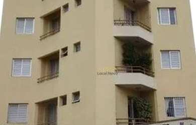 Imagem: O apartamento possui 2 Dormitórios, 2 Banheiros, 1 Vaga na