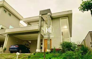 Imagem: A casa em condomínio possui 3 Dormitórios, 3 Banheiros, 4