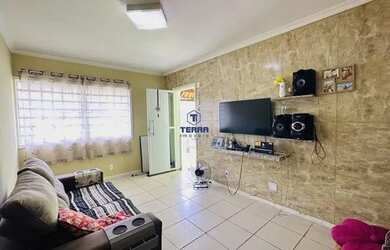 Imagem: A casa em condomínio possui 2 Dormitórios, 1 Banheiro, 1 Vaga