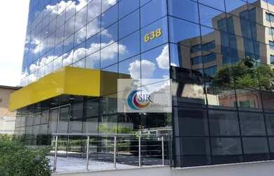 Imagem: O depósito possui 5 Vagas na garagem, 1.080m² de Área e