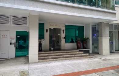 Imagem: O apartamento possui 4 Dormitórios, 3 Banheiros, 2 Vagas na