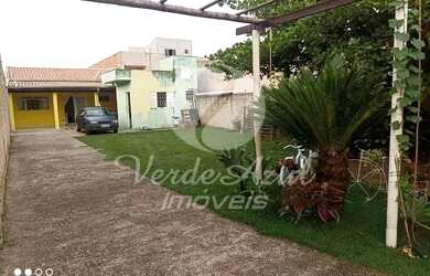 Imagem: A casa possui 2 Dormitórios, 2 Banheiros, 4 Vagas na garagem