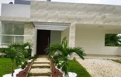 Imagem: A casa em condomínio possui 4 Dormitórios, 4 Banheiros, 3