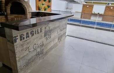 Imagem: A casa em condomínio possui 4 Dormitórios, 4 Banheiros, 4