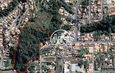 Imagem: O terreno possui 21.460m² de Área e está localizado em Jardim