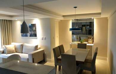 Imagem: O apartamento possui 2 Dormitórios, 2 Banheiros, 1 Vaga na