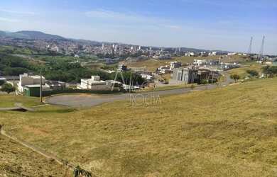 Imagem: O terreno possui 358m² de Área e está localizado em Bragança