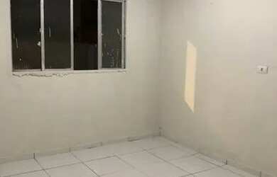 Imagem: A casa possui 3 Dormitórios e está localizado em Imbiribeira