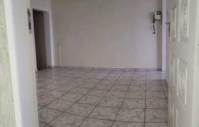 Imagem 2: Oportunidade casa 3 quartos em carapicuiba ponto estratégico