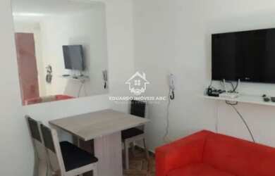 Imagem: O apartamento possui 2 Dormitórios, 1 Banheiro, 1 Vaga na garagem