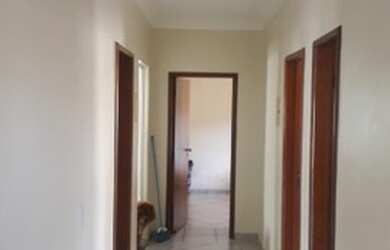 Imagem 9: Vende casa no Santa Genoveva 4/4 com piscina, aceita permuta com avaliação...