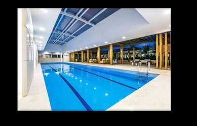 Imagem: O depósito possui 5 Vagas na garagem e 550m² de Área e está