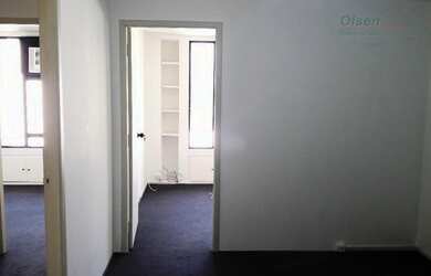 Imagem: O depósito possui 1 Vaga na garagem e 42m² de Área e está