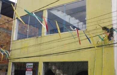 Imagem: A casa possui 2 Dormitórios, 3 Banheiros, 180m² de Área e