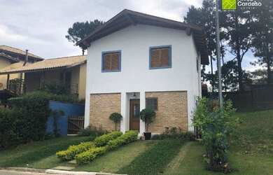 Imagem: A casa em condomínio possui 3 Dormitórios, 4 Banheiros, 2