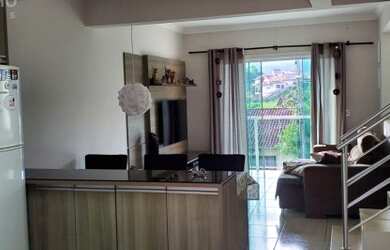 Imagem: A casa possui 2 Dormitórios, 3 Banheiros, 1 Vaga na garagem