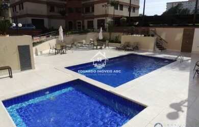 Imagem: O apartamento possui 3 Dormitórios, 1 Banheiro, 1 Vaga na garagem