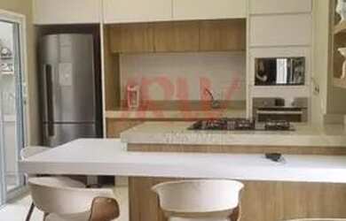 Imagem: A casa em condomínio possui 3 Dormitórios, 2 Banheiros, 2