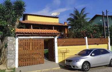 Imagem: A casa em condomínio possui 3 Dormitórios, 3 Banheiros, 4