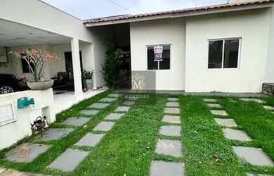 Imagem: A casa em condomínio possui 2 Dormitórios, 1 Banheiro, 2 Vagas