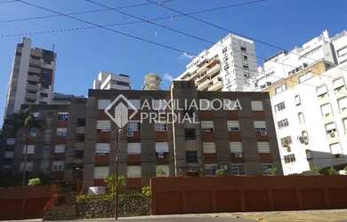 Imagem: O apartamento possui 3 Dormitórios, 1 Banheiro, 75m² de Área