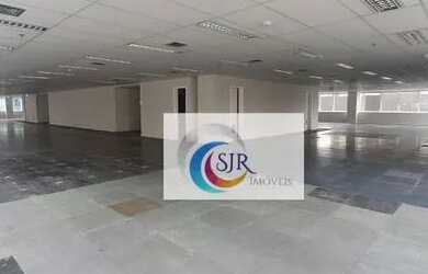 Imagem: O depósito possui 5 Vagas na garagem, 1.152m² de Área e