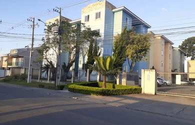 Imagem: O apartamento possui 3 Dormitórios, 1 Banheiro, 1 Vaga na garagem