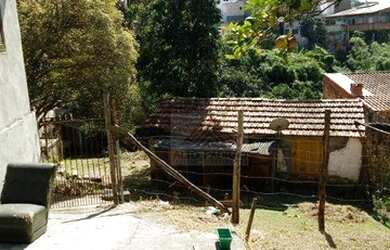 Imagem: O terreno possui 1.000m² de Área e está localizado em Vila