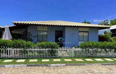 Imagem: A casa em condomínio possui 3 Dormitórios, 3 Banheiros, 140m²